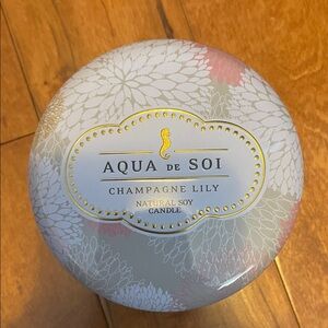 Champagne Lily Soy Candle